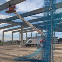 Netzmontage mit Teleskop Arbeitsbühne